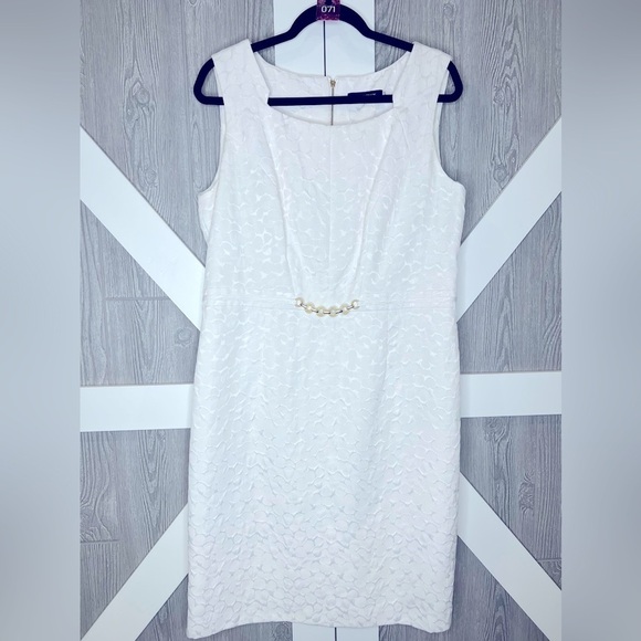 Ellen Tracy Dresses & Skirts - 071. Ellen Tracy Women's Sleeveless Jacquard Waist Detail Dress, Size 14